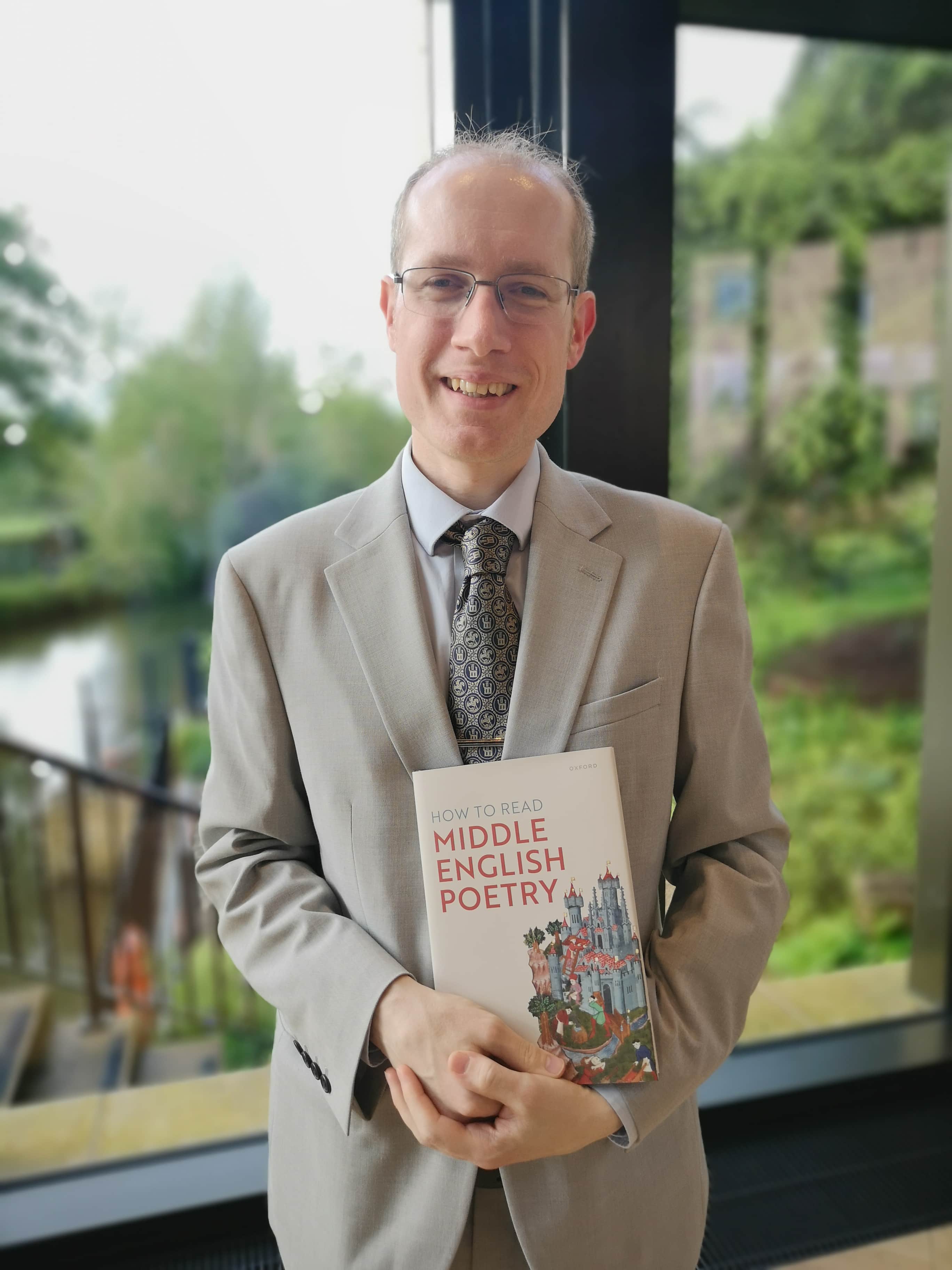 Dr Daniel Sawyer
