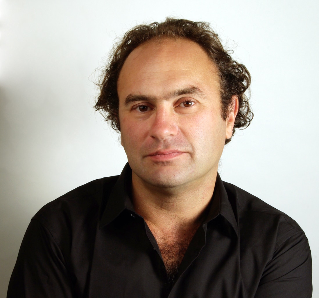 Jonathan Powell Photo